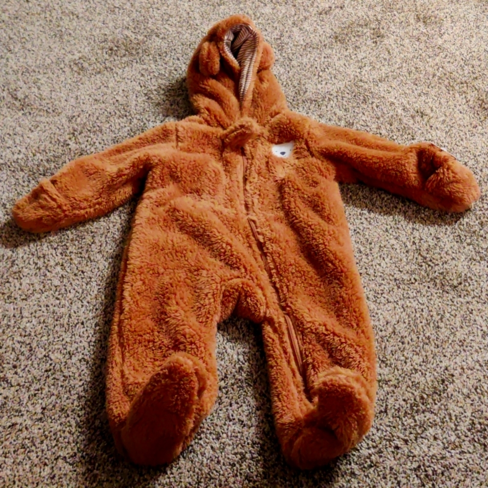 NWT Bear onesie